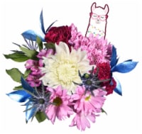 Cupid's Cuties Fresh Flowers Bouquet - Assorted Perspective: Main