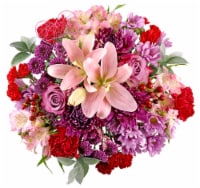 Valentine's Day Lovely Fresh Flowers Bouquet Perspective: Main