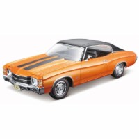 1 by 18 Scale 1971 Chevrolet Chevelle SS454 Sport Coupe, Orange
