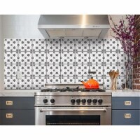 HomeRoots 399908 7 x 7 in. Black & White Lil Daisy Peel & Stick Removable Tiles
