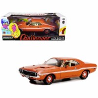 Greenlight 13630 1970 Dodge Challenger R-T Go Mango Orange with White Stripes 1-18 Diecast Mo