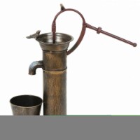 Luxen Home WHPL1563 Aged Metal Planter & Bird Feeder, Brown
