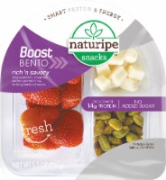 Naturipe Rich & Savory Strawberries Roasted Salted Pistachios & Mild Gouda Cheese Snack Perspective: Main