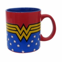 Wonder Woman mugwwclascost20 20 oz Wonder Woman Classic Costume Mug