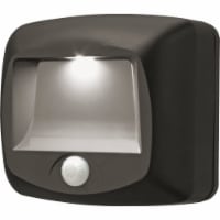 Mr. Beams Led Brn Deck/Step Light MB520-BRN-01-02 Perspective: Main