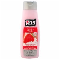 VO5 Moisture Milks Strawberries & Cream Moisturizing Conditioner
