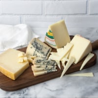 Italian Cheese Sampler (30 ounce)