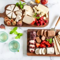 igourmet Goat's Milk Gourmet Cheese Treasures Gift Chest