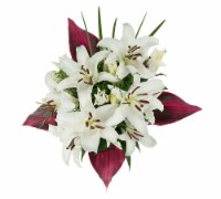Christmas Celebration Bouquet Perspective: Main