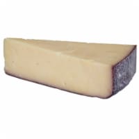 Sartori Bella Vitano Merlot Hand-wrapped Cheese Perspective: Main