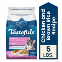 Blue Buffalo Tastefuls Sensitive Stomach Natural Chicken and Brown Rice Adult Dry Cat Food