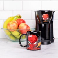 Uncanny Brands Spider-Man Single Cup Coffee Maker with Mug
