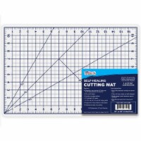 12  x 18  White/Blue Self Healing 5-6 Layer Double Sided Durable Non-Slip PVC Cutting Mat