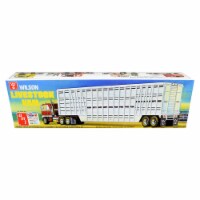 Skill 3 Model Kit Wilson Livestock Van Trailer 1/25 Scale Model by AMT