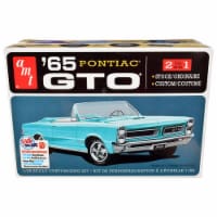 AMT AMT1191M Skill 2 Model 1965 Pontiac GTO 2-in-1 Kit for 1 by 25 Scale Model