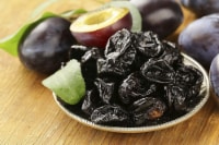 Bulk Prunes Dried And Pitted Wholesale Box
