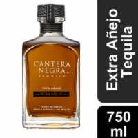 Cantera Negra Tequila Extra Anejo Perspective: Main