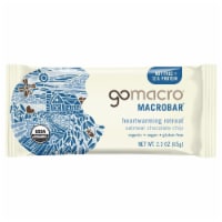 GoMacro® Oatmeal Chocolate Chip Nutrition Bars Perspective: Main