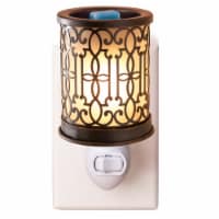 Fusion™ Garden Gate Accent Warmer Perspective: Main