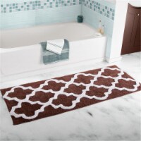 Lavish Home 67-0029-C 24 x 60 in. 100 Percent Cotton Trellis Bathroom Mat - Chocolate