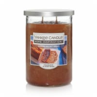 Yankee Candle® Home Inspiration™ Banana Walnut Bread Candle Perspective: Main