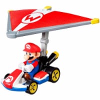 Mattel Hot Wheels® Mario Kart Mario Standard Kart + Super Glider Figure Perspective: Main