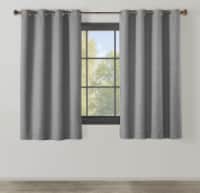 Modavari Palma 52x63 Single Blackout Window Perspective: Main