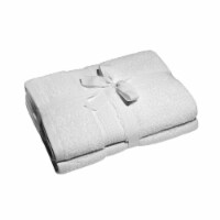 Everyday Living White Bath Towel Set Perspective: Main
