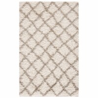 Safavieh SGDS258B-4 4 x 6 ft. SGD-Dallas Shag Rectangle Machine Made Rug - Ivory & Beige