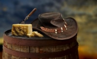 Old Croc® Reserve Sharp Cheddar Perspective: Main