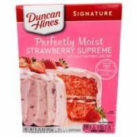 Duncan Hines Signature Perfectly Moist Strawberry Supreme Cake Mix 15.25 oz