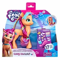 My Little Pony A New Generation Rainbow Reveal Sunny Starscout Set Perspective: Main