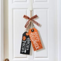 Glitzhome 24.75 Inch Tall Halloween Wooden Doorknob Hanging Decor