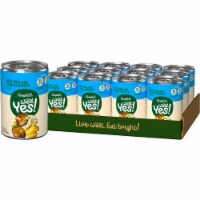 Campbell's® Well Yes® New England Clam Chowder Soup Case Sale Perspective: Main