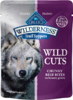 Blue Buffalo Wilderness Wild Cuts Dog Trail Toppers Chunky Beef Bites in Hearty Gravy Perspective: Main