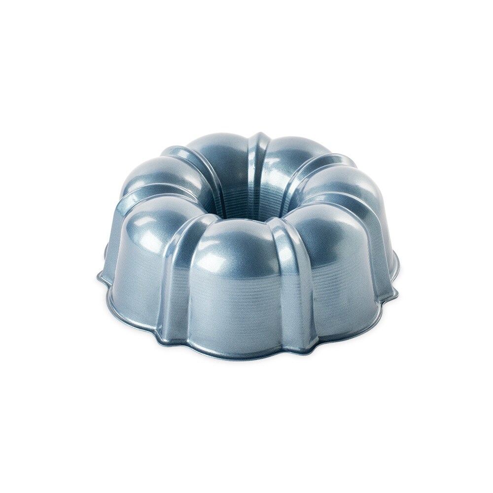 Six cup bundt pan discount